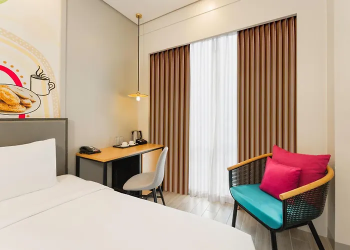 Mercure Mactan Cebu 호텔 4*