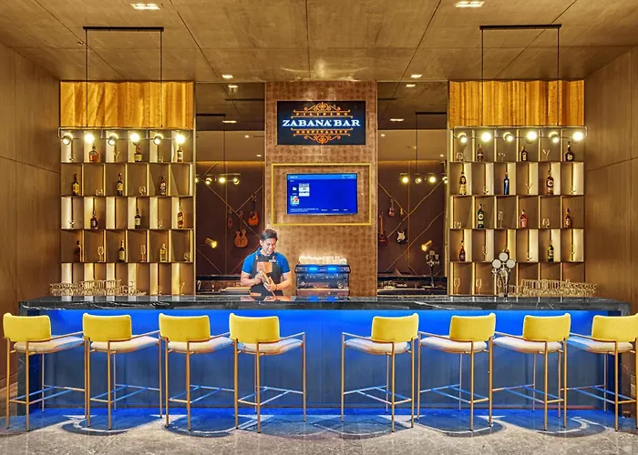 Mercure Mactan Cebu 호텔 4*