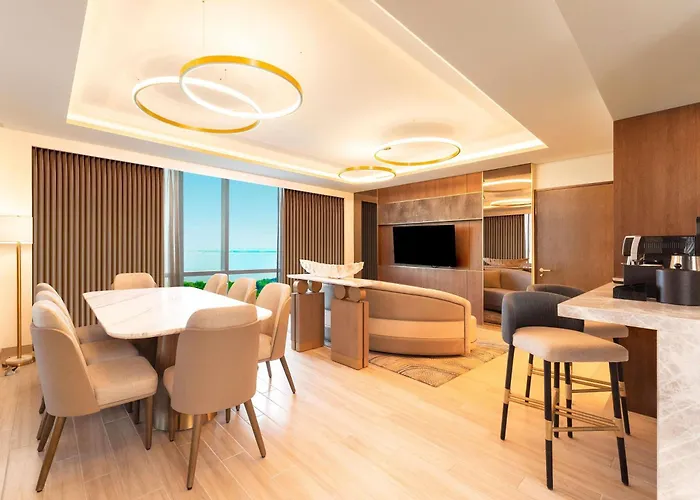 Mercure Mactan Cebu 호텔 4*