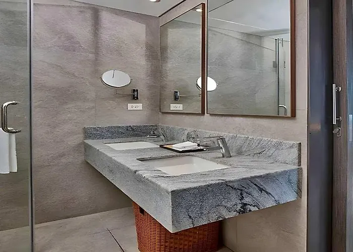 Mercure Mactan Cebu 호텔